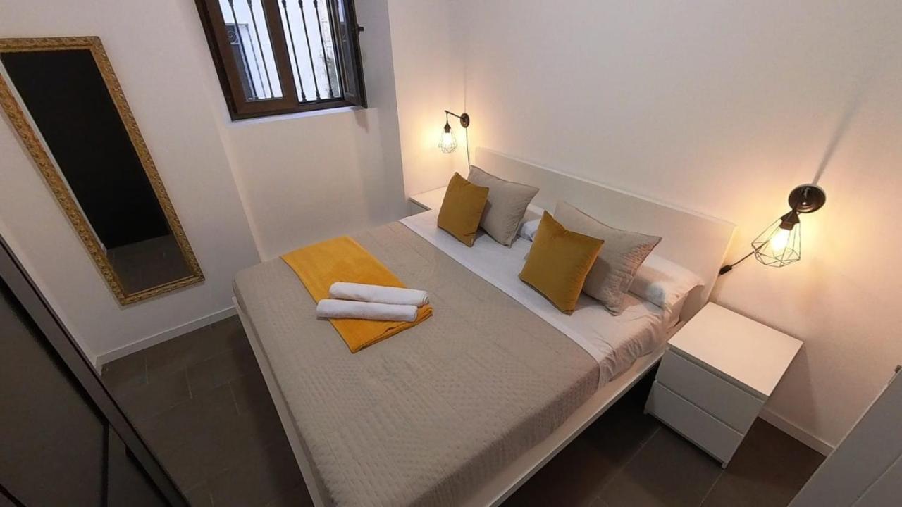 Alojamiento Los Naranjos Piscina Y Parking Gratuito Jaen Ngoại thất bức ảnh